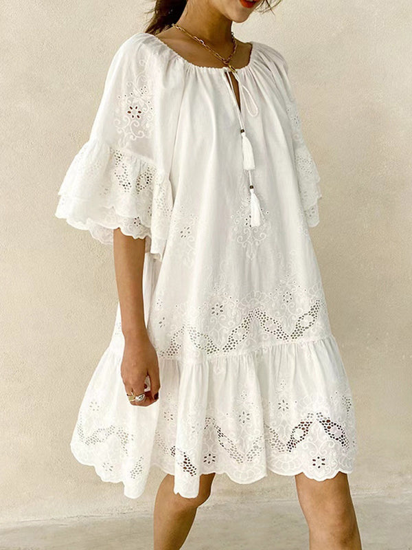 Boho Beyaz Etnik İşlemeli Elbise
